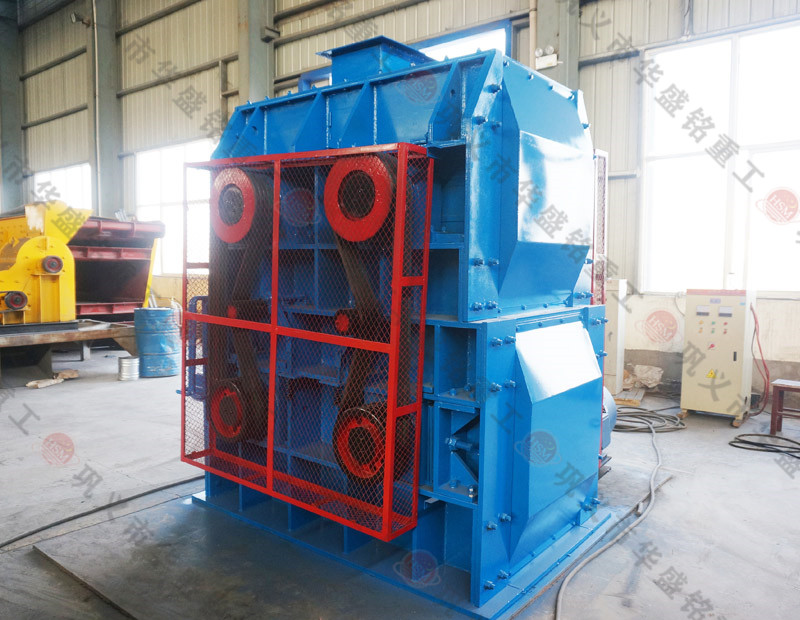 方解石 四辊破碎机试机 开云官方网页版重工