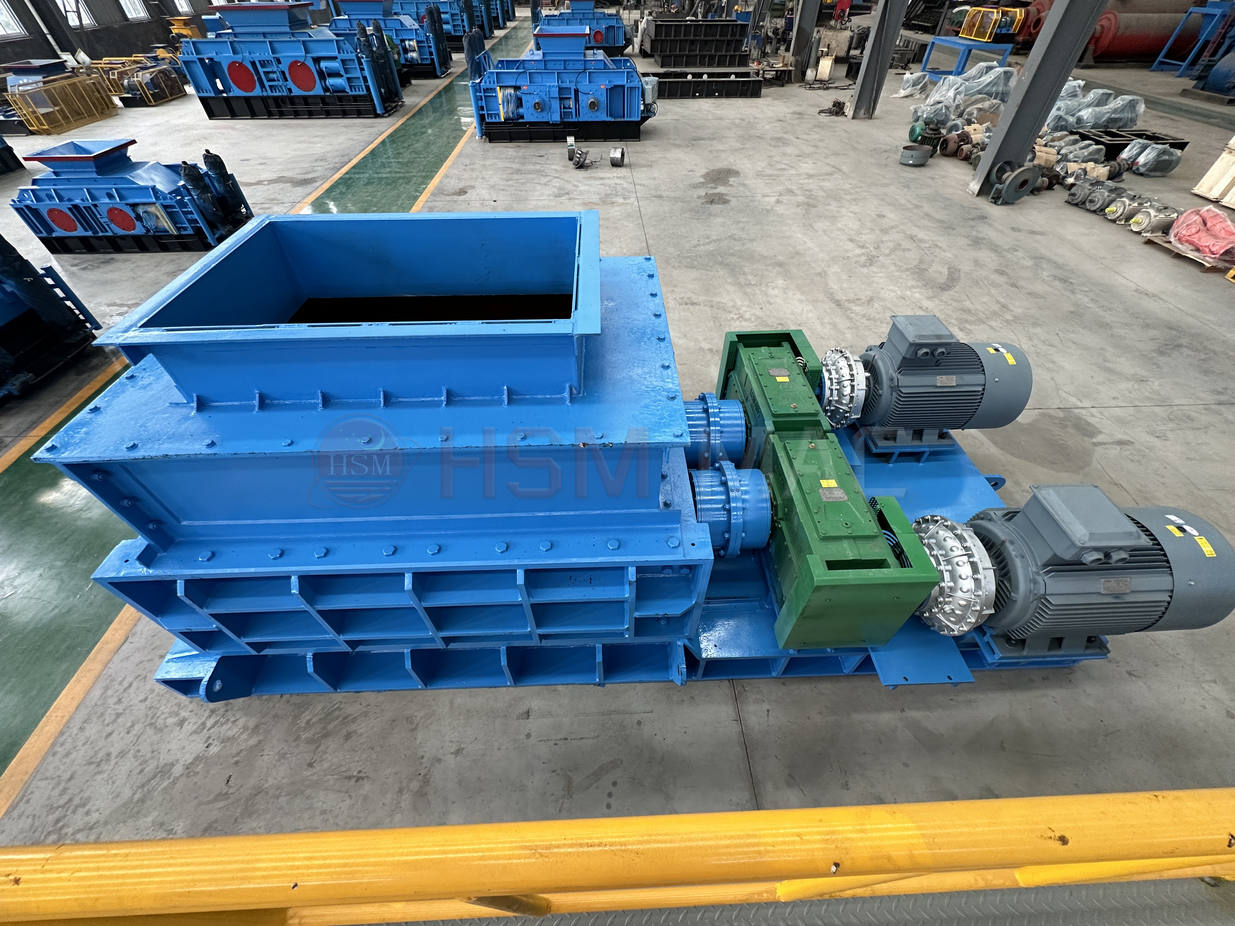 大块岩石破碎机